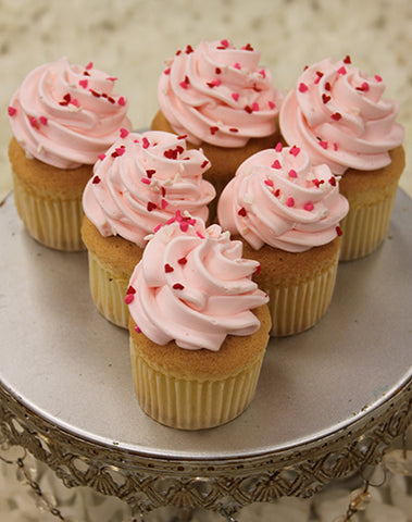 VC-041 Mini Display Valentine gold cupcake with chocolate mousse filling. VC-041 Mini Display Valentine gold cupcake with chocolate mousse filling.