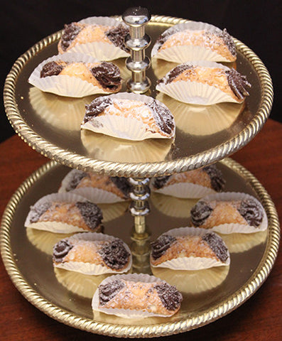 AP-021 Cannollis with Chocolate filling AP-021 Cannollis with Chocolate filling