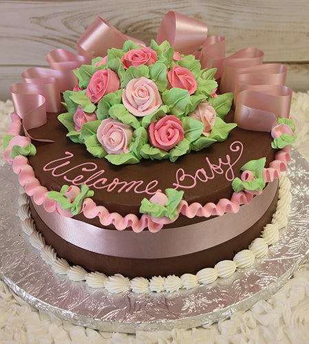 chocolate cake with pink roses