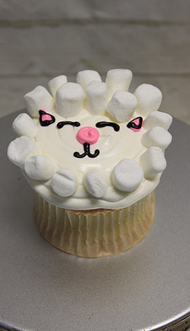 EA-050 Chocolate cupcake with white filling