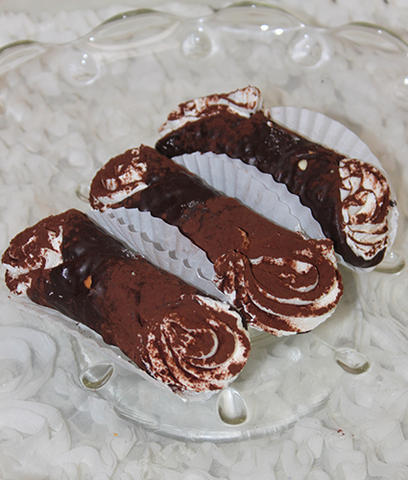 12 Louis Vuitton Chocolates Can Also Be a Lollipop or Cupcake