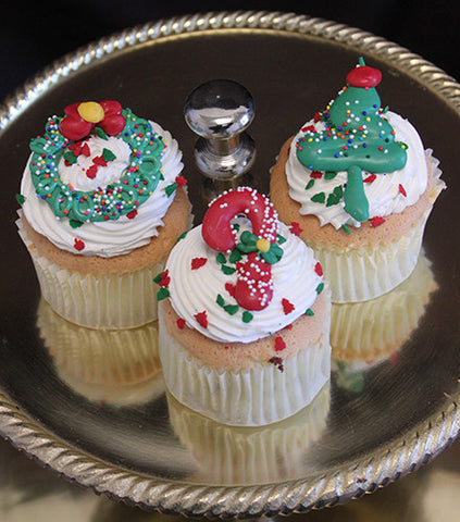 CC-078 Display Christmas Decor Gold cupcake with chocolate mousse filling.