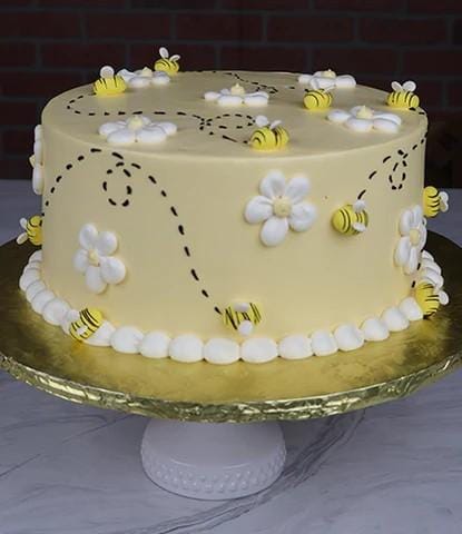 Bee & Daisy Cake