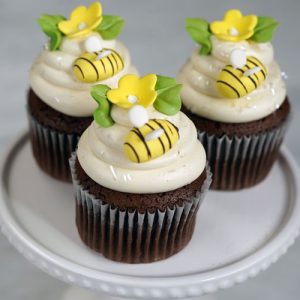CC-120 flower bee cupcake chocolate