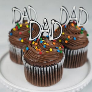 dad-chocolate-cream-cupcakes.jpg