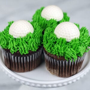 golfball-grass-chocolate-cupcakes.jpg