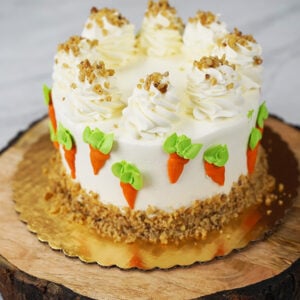 Petite_Carrot-Torte-Carrot-cake